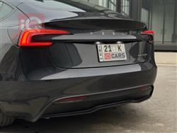 تسلا موديل 3